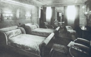ノルマンディー号の船内寝室